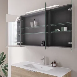Amoire de toilette suspendue 120x19x72,5cm (LxPxH), 3 portes mirroir, éclairage LED + prise électrique, Charnières mobiles, NEO