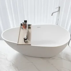 Baignoire îlot design en solid surface ovale HELSINKI 150 cm