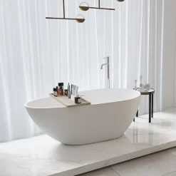 Baignoire îlot design en solid surface ovale HELSINKI 150 cm