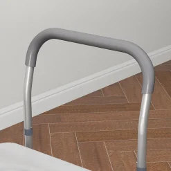 Chaise percée - Chaise de douche percée - hauteur réglable, seau amovible pliable - antidérapante - alu PVC gris