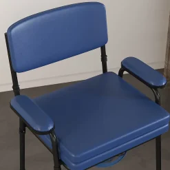 Chaise percée réglable - chaise de toilette - seau amovible, coussin, accoudoirs - acier noir PVC bleu