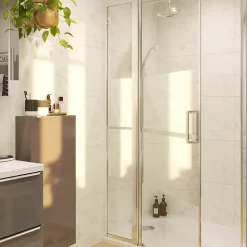 Colonne de douche avec mélangeur mécanique + douchette + flexible + barre réglable, chrome, GoodHome Etel