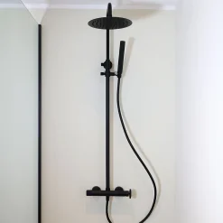 Colonne de douche mécanique noire Essebagno Indus