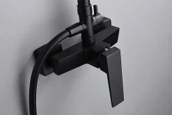 Colonne de douche noir mat acier et cuivre avec mitigeur monocommande et douchette extensible