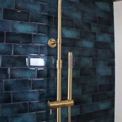 Colonne de douche thermostatique corps froid or brossé Essebagno Delice II