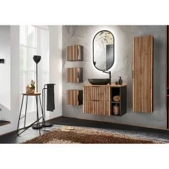 Colonne de salle de bain KINOKO 1 porte Finition lattes effet bois naturel et noir L35 x P25 x H140 cm Meuble suspendu