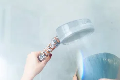 Douchette 1 jet avec billes Mineral Shower diam. 12 cm