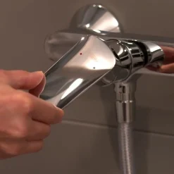 Ensemble douche HANGROHE Croma Vario + Mitigeur mécanique Logis