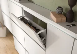 Kai - Miroir mural (L/H/P : 60x59x18 cm) en imitation blanc et surface miroir