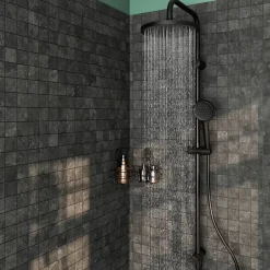 Kit de douche sans robinetterie avec pomme de tête, douchette et barre noir GoodHome Maza