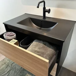 Meuble simple vasque effet chêne et noir mat Essebagno Indus