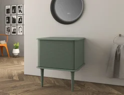 Meuble sous-vasque à suspendre l.61 cm avec plan de toilette et pieds H.29 cm, vert mat, Idra