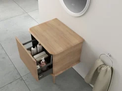 Meuble sous-vasque à suspendre l.61 cm avec plan de toilette et pieds H.29 cm, effet chêne tabac, Idra