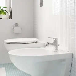 Mitigeur bidet GROHE Quickfix StartEdge + nettoyant GrohClean