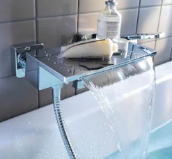 Mitigeur de baignoire à effet chute d'eau GoodHome Abana