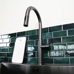 Mitigeur de cuisine gun métal avec douchette Essebagno Architek