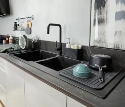 Mitigeur de cuisine noir GoodHome Argania