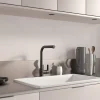 Mitigeur de cuisine noir mat avec douchette Kramer Groupe Nook