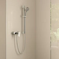 Mitigeur de douche chrome Hansgrohe vernis Blend
