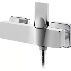 Mitigeur de douche mural design plat épuré SANINDUSA Line 42 chromé livré avec raccords excentrés et rosaces de finition