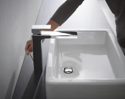 Mitigeur de lavabo 190 Hansgrohe Vernis Shape chromé