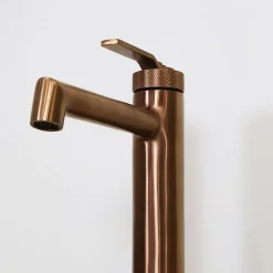 Mitigeur de lavabo haut cuivre brossé Essebagno Molette