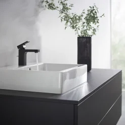 Mitigeur de lavabo noir mat Hansgrohe Vernis Shape 100