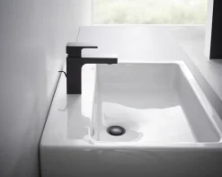 Mitigeur de lavabo noir mat Hansgrohe Vernis Shape 100