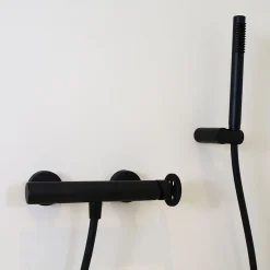 Mitigeur douche mécanique noir Essebagno Indus