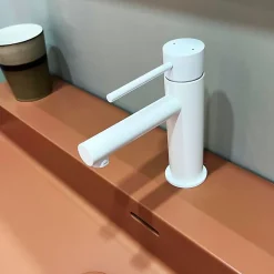 Mitigeur lavabo bas blanc Essebagno Luisa
