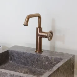Mitigeur lavabo bas cuivre brossé Essebagno Indus