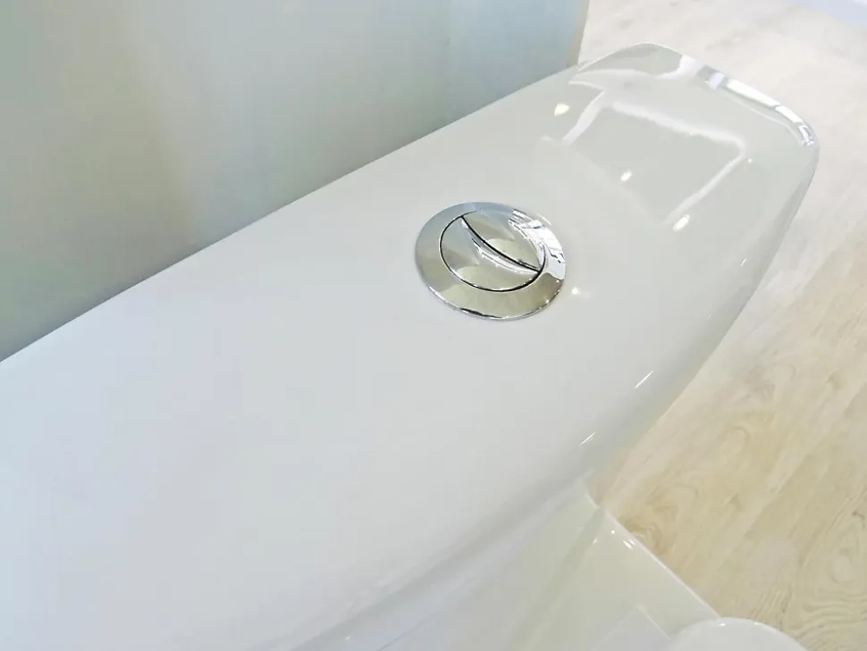 Pack WC à bride sortie horizontale, cuvette 39 cm, céramique blanche, frein de goulotte, chasse 3/6L, alimentation latérale