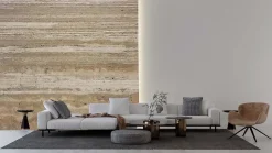 Panneau 2500x1200x25 mm en véritable Travertin strié sur composite à chants nus