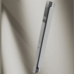 Paroi de douche coulissante DELTA - Argent brillant - Sérigraphié - 130-132.6 cm - Fermeture amortie - Réversible - Anticalcaire