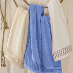 Parure de bain 6 pièces JULIET Bleu Ciel 520g/m2