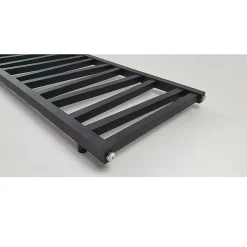 Radiateur sèche-serviettes eau chaude design CYRKA 119 x 50 cm noir mat