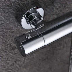 Robinet de colonne de douche thermostatique avec finition chromée brillante en laiton Kibath