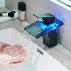 Robinet mitigeur bec cascade à LED lumineuses SOLEO chrome noir - SANIVERRE