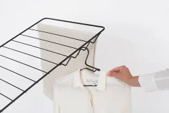 Étendoir à linge 25 m Brabantia Hangon avec portant à cintre coloris noir