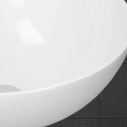 Vasque en céramique blanc avec bonde de vidage pour salle de bain