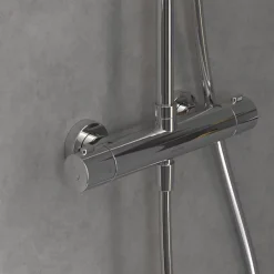 Villeroy & Boch Colonne de douche 230, avec mitigeur thermostatique et douchette 3 jets Chrome