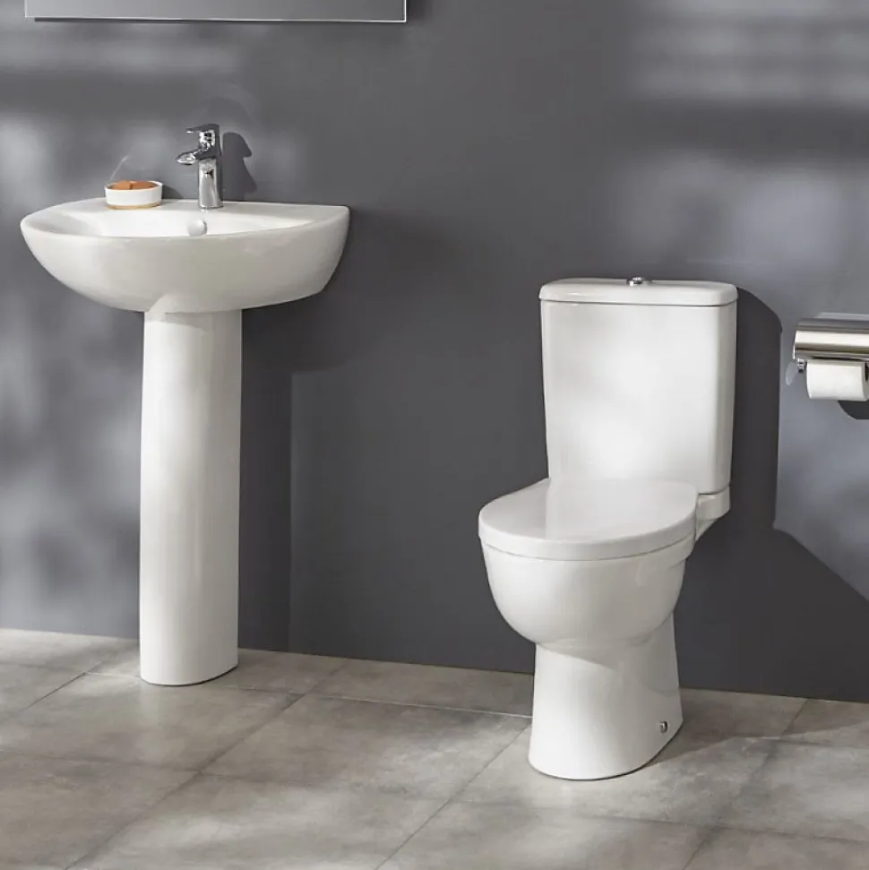 WC à poser sans bride sortie horizontale JACOB DELAFON Patio avec abattant standard