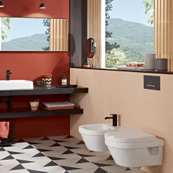 WC suspendu sans bride VILLEROY ET BOCH Architectura + abattant + bati support GROHE + plaque de commande blanche